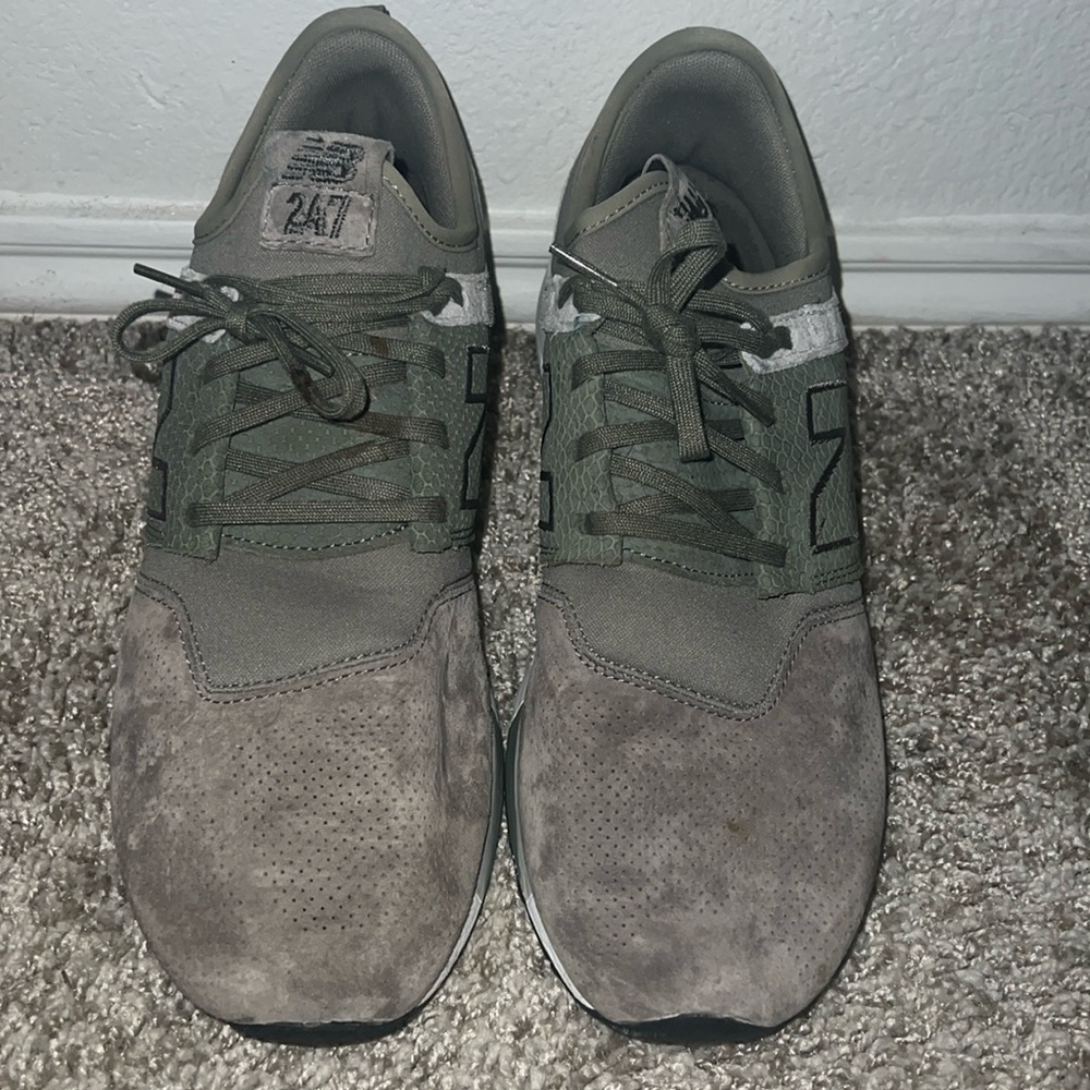 Men’s new balance 247 green suede men’s 10.5